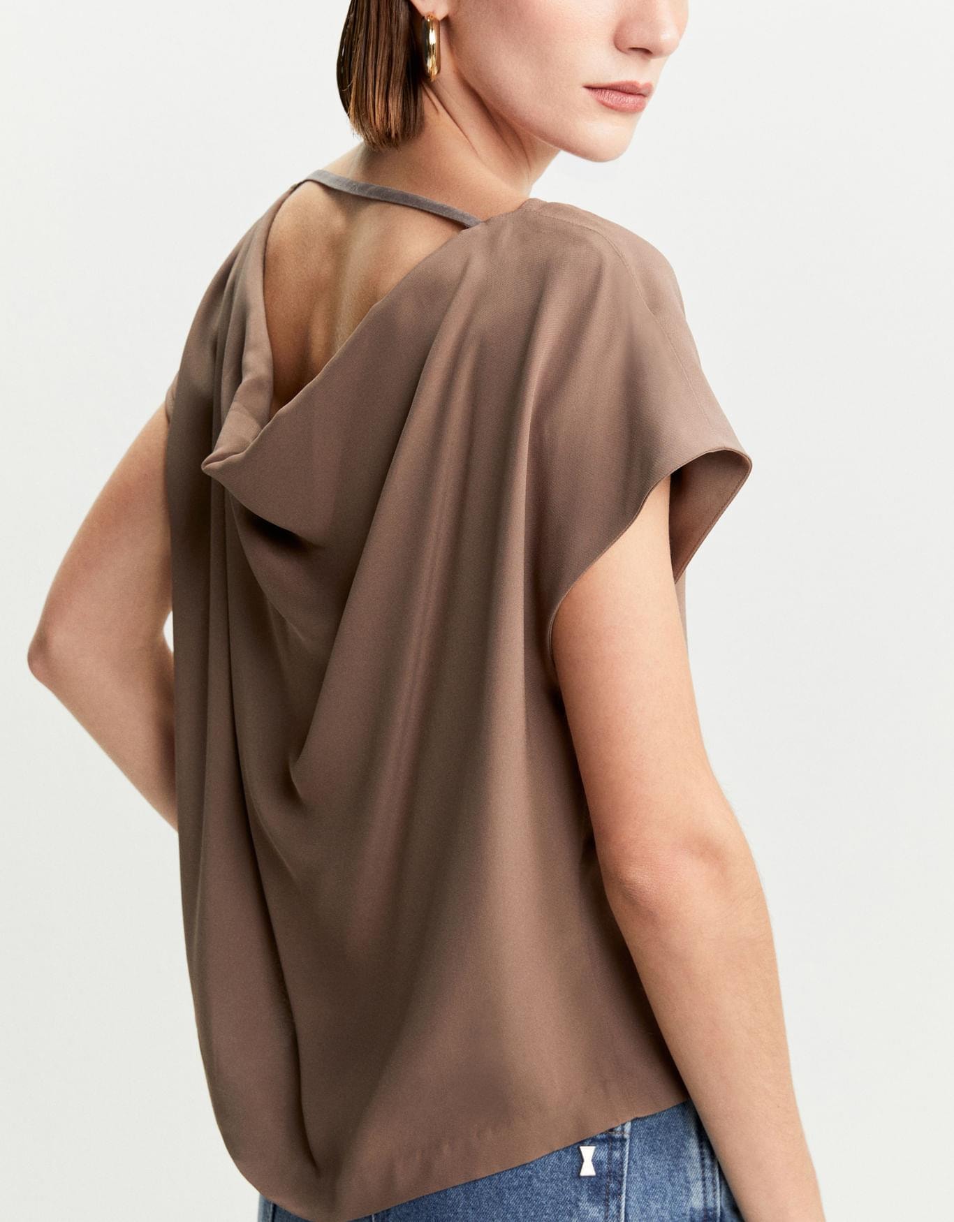 image_90c4e8de-e235-4656-9d3c-f5f752b4bf29