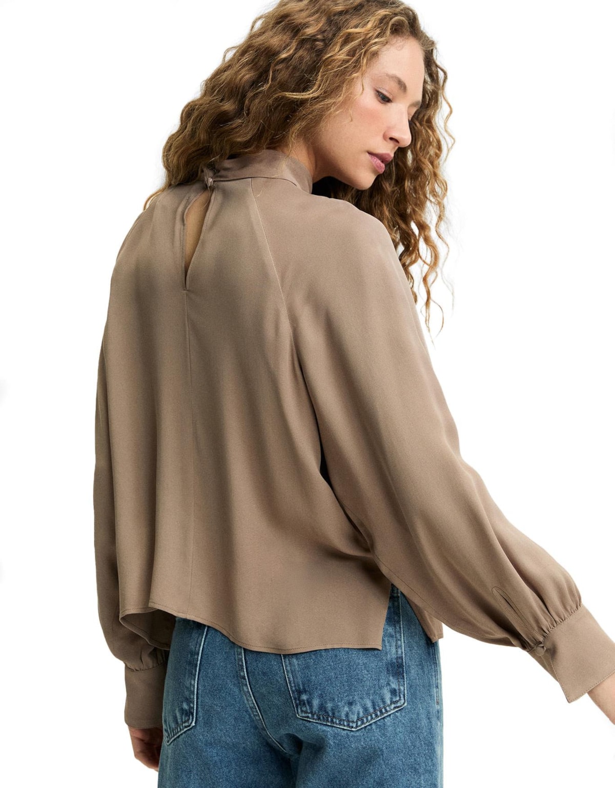 image_f9dee879-4ff7-409d-a525-9b53d92c947b