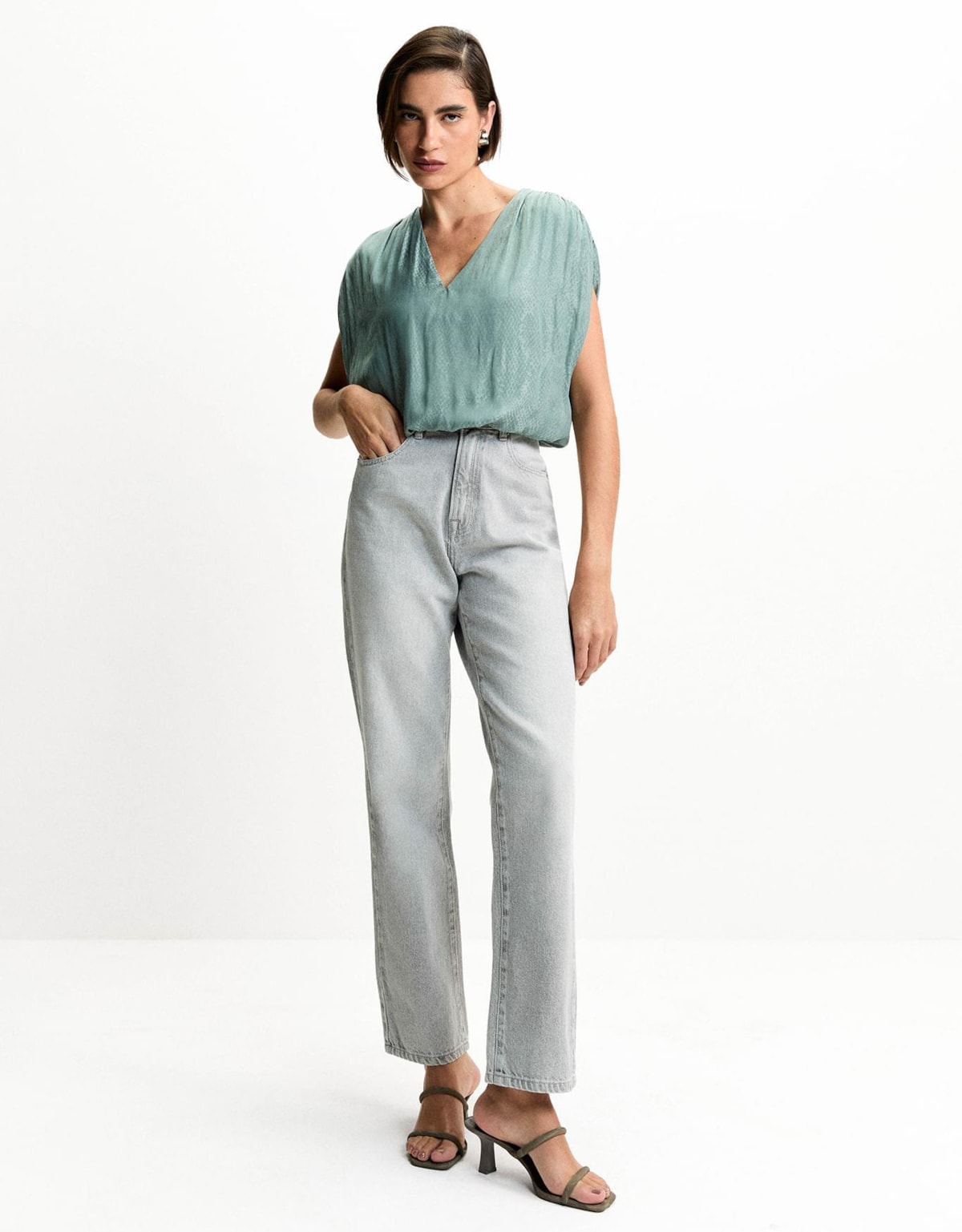 image_6fb9f5c3-fbf4-4562-917e-351847d13290