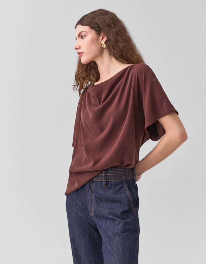 Shoulder — Blusa Degagê Assimétrica