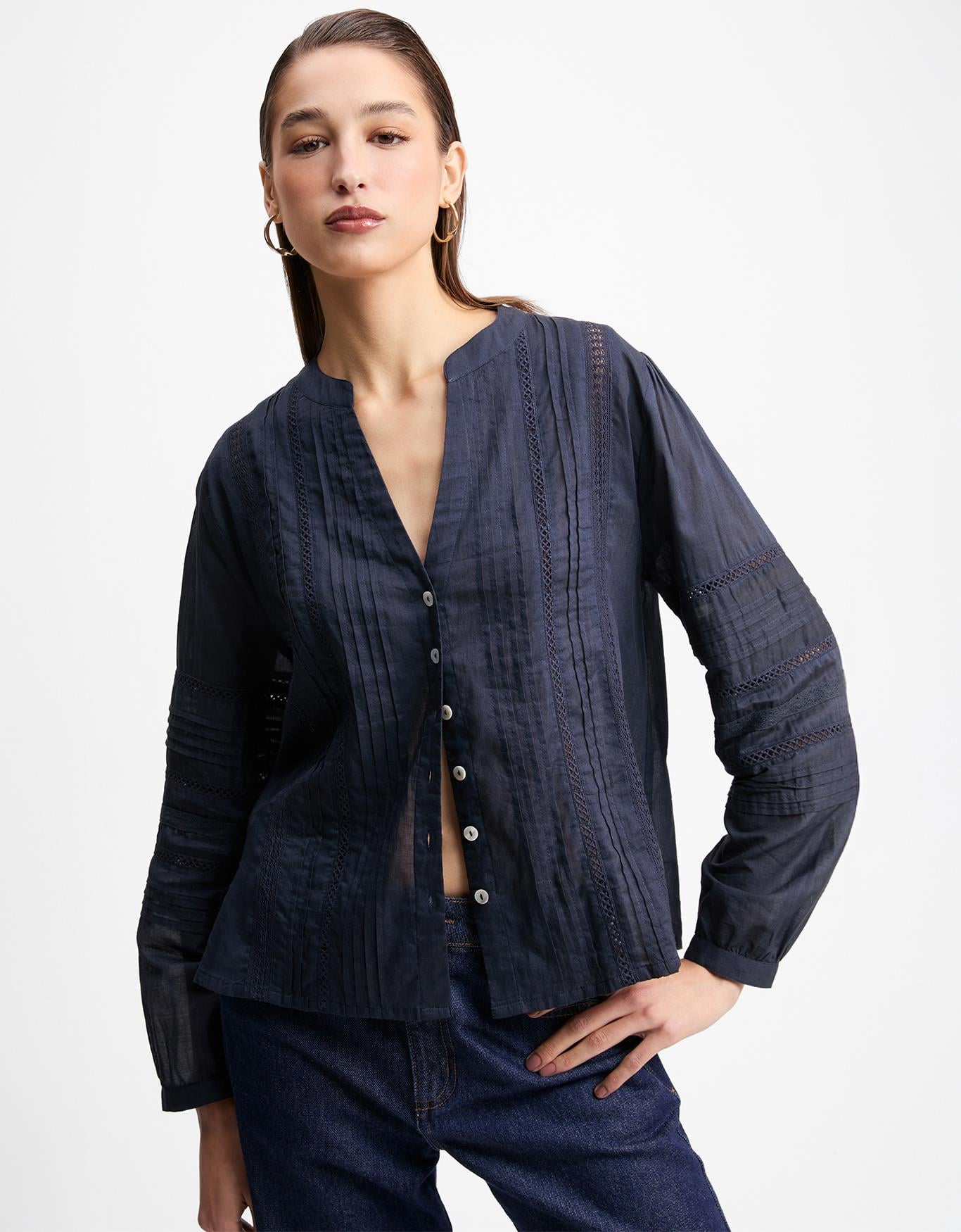 Blusa Detalhe Entremeio