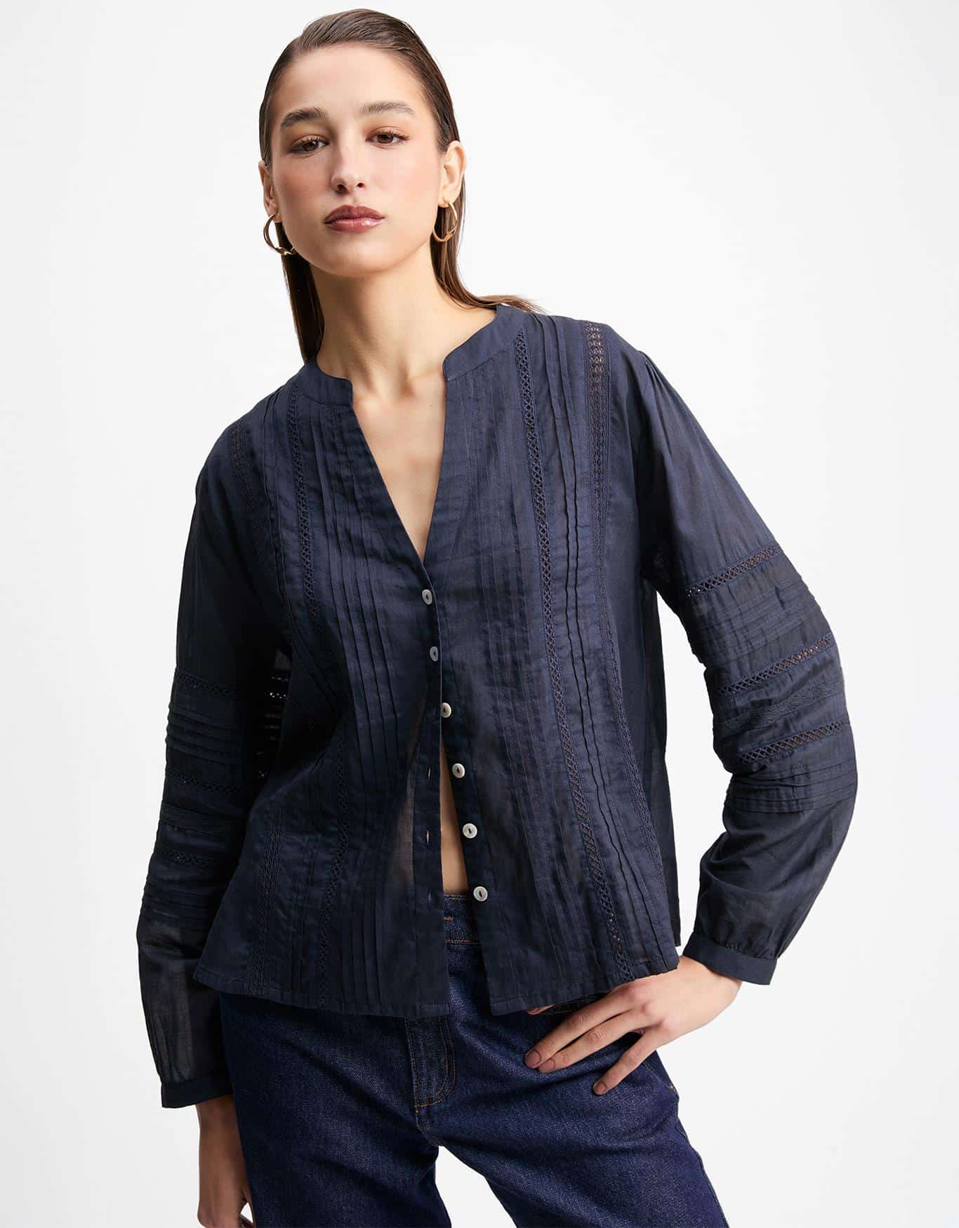 Blusa Detalhe Entremeio