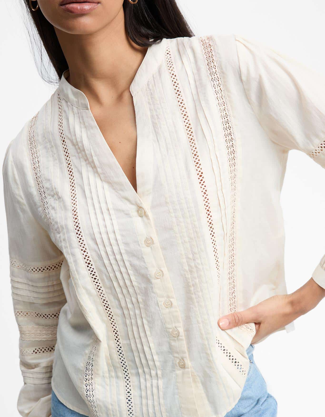 Blusa Detalhe Entremeio