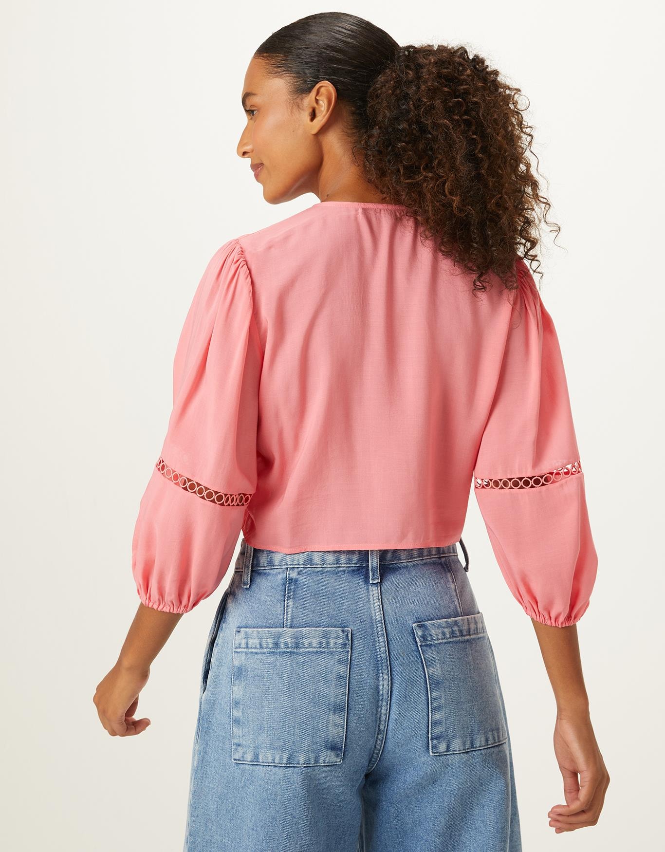 image_b5e723f9-cbee-42fb-9d69-6eb7d00b61ba