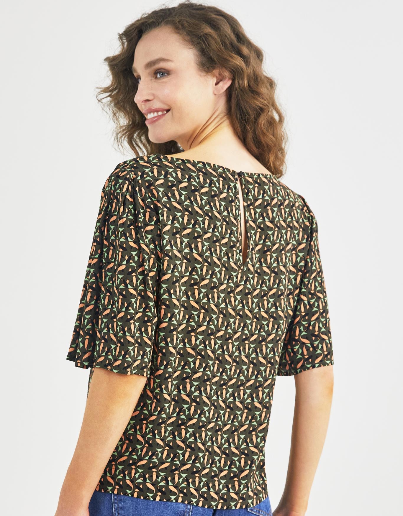 image_f9877cd7-942e-4bd9-a761-9005558a525a