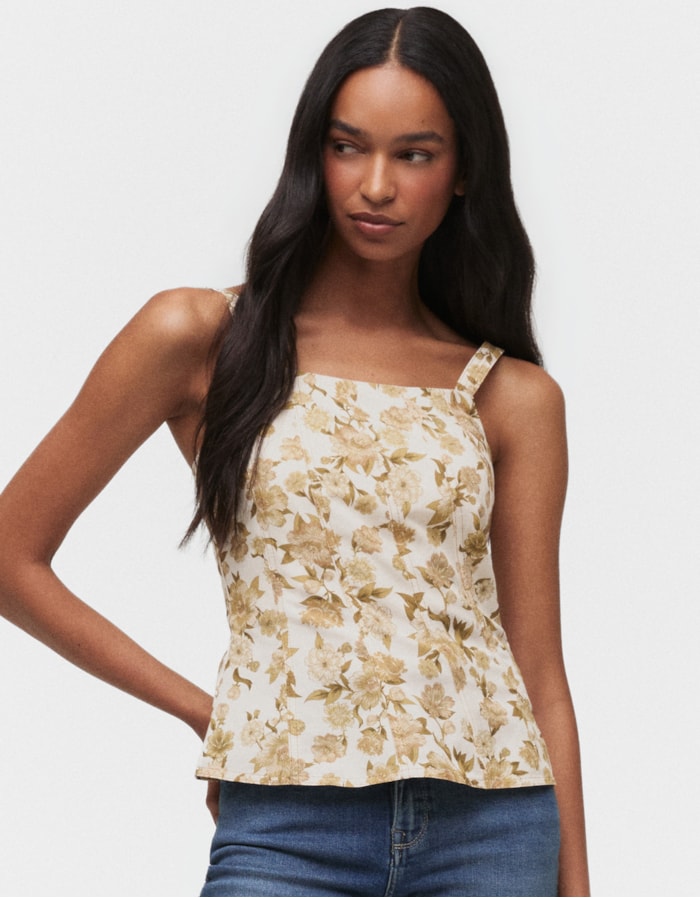 Shoulder — Blusa Floral Fumê