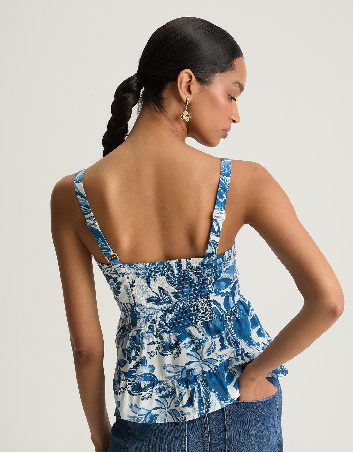 image_6e8dcf31-2090-457e-9f34-77194a62259d