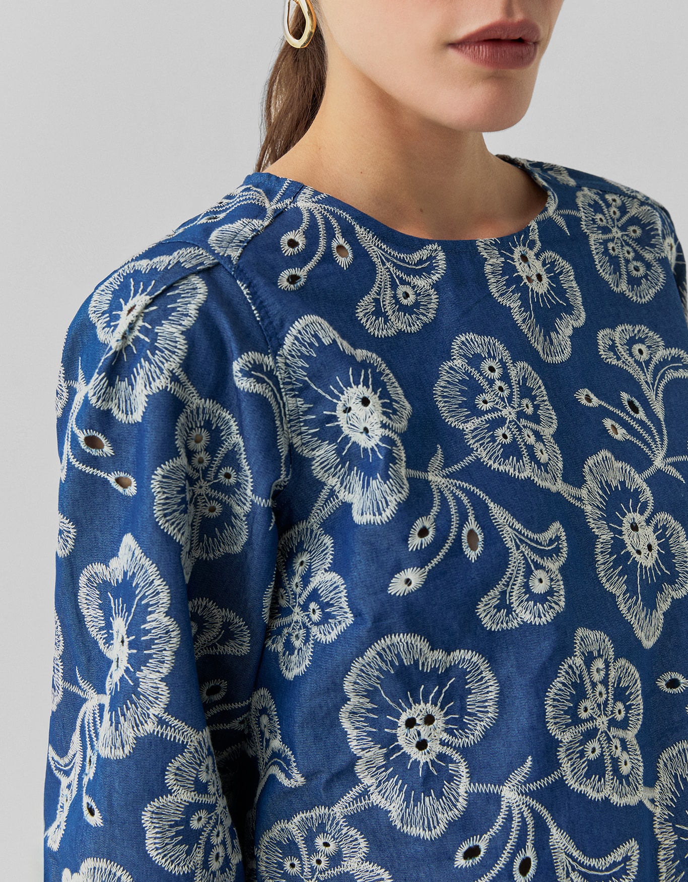 Blusa Floral Navy