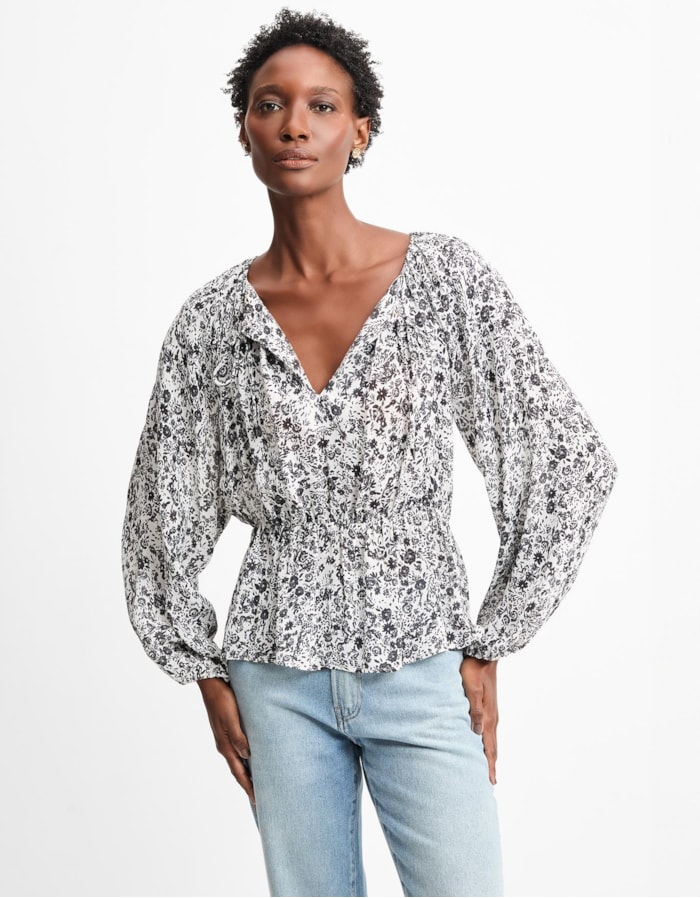 Shoulder — Blusa Floral Renda Off