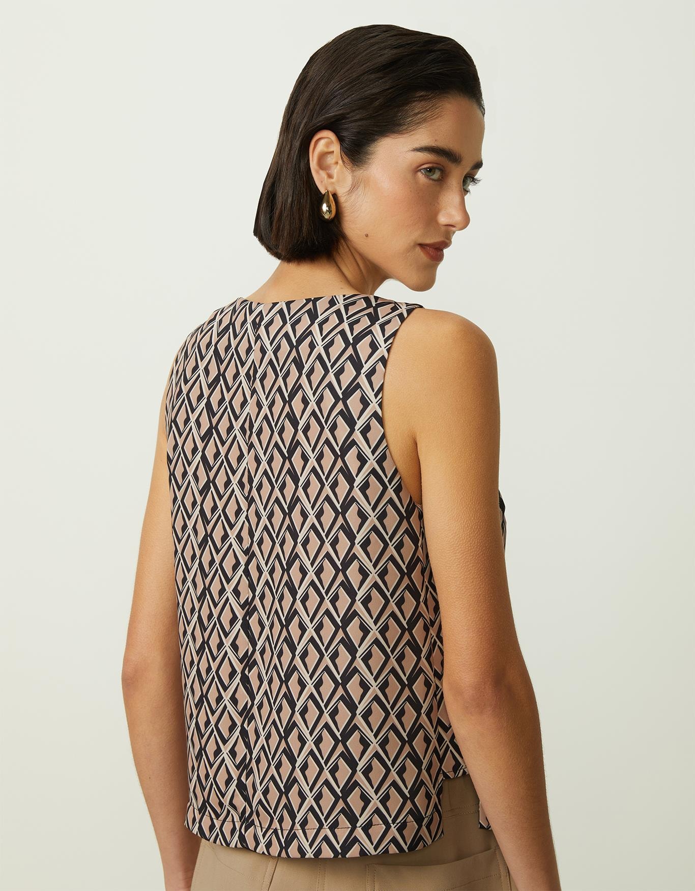 image_962cd918-9675-426f-a24d-cc66ca3a999a