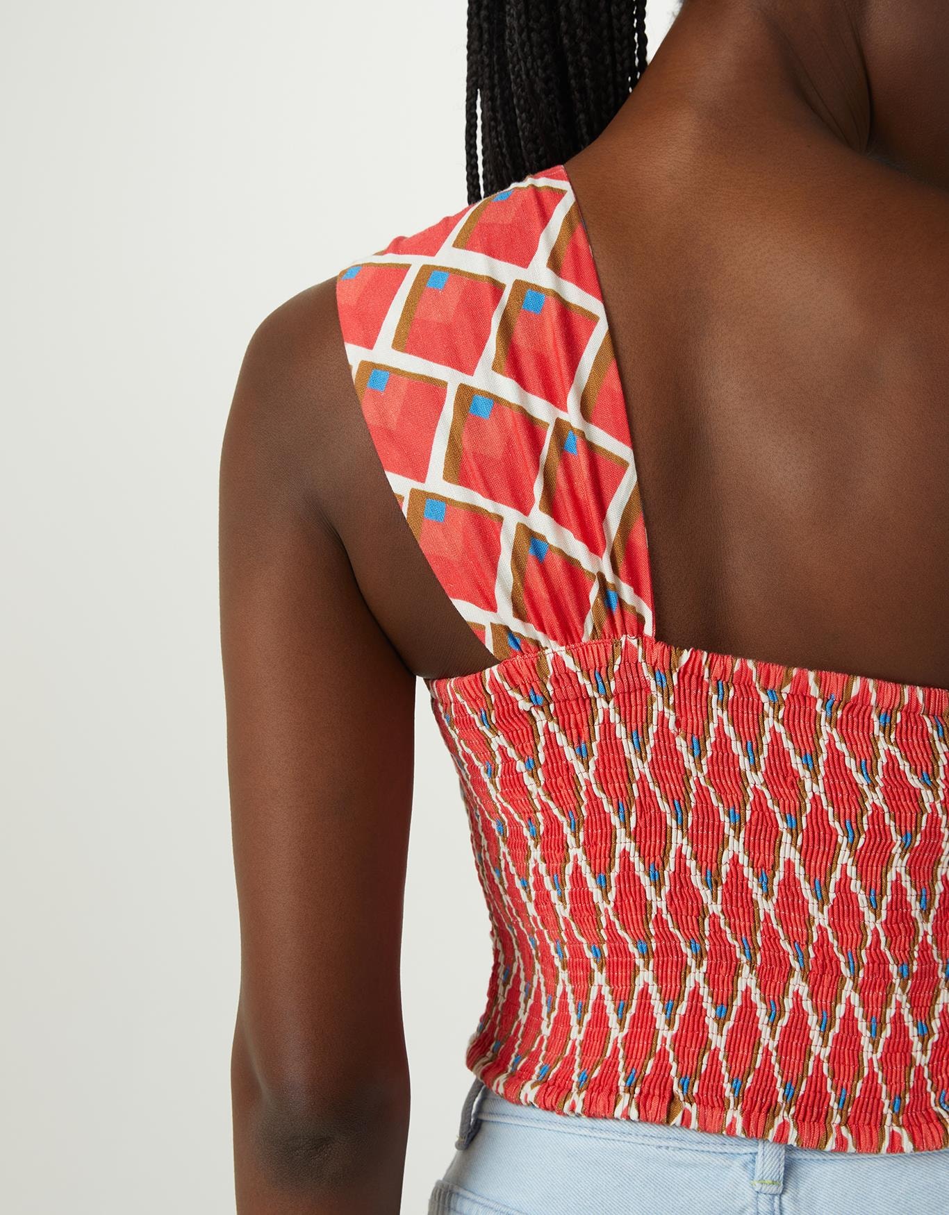 image_b1d4139a-0546-4e66-ab7b-579995a0c1bf