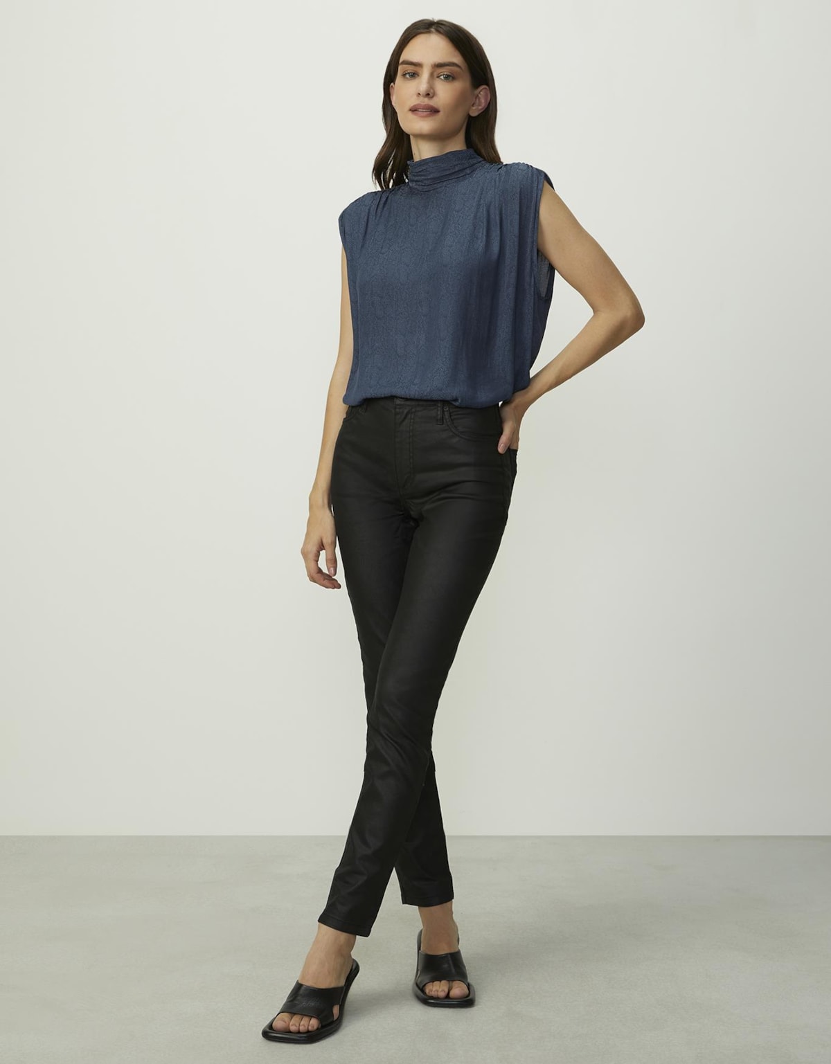 image_56864d6b-1975-4c8c-810b-181fb7d2a6c0