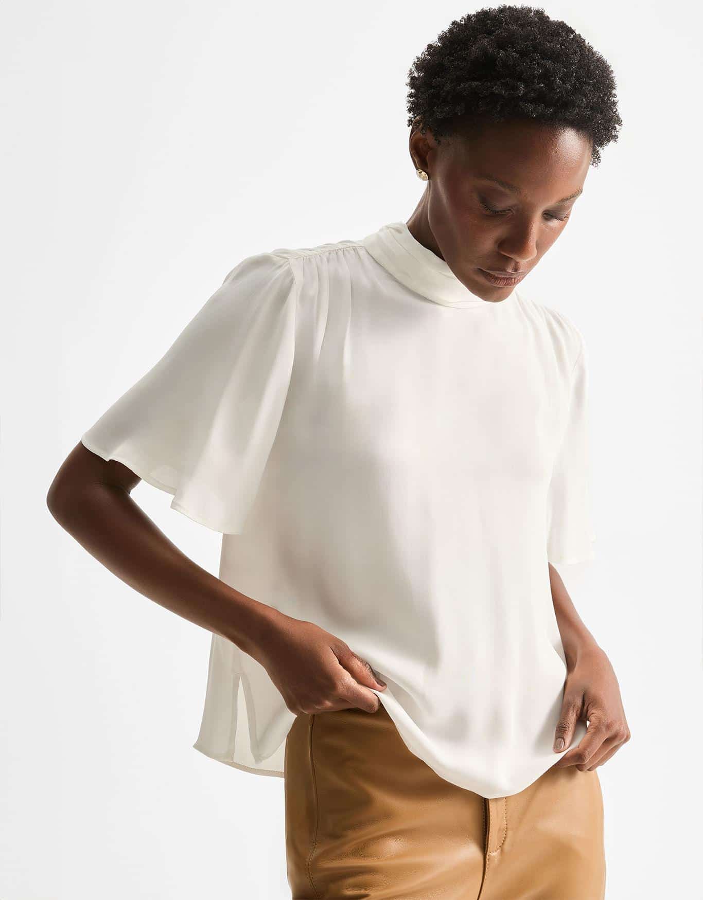 Blusa Gola Franzidos Manga Curta