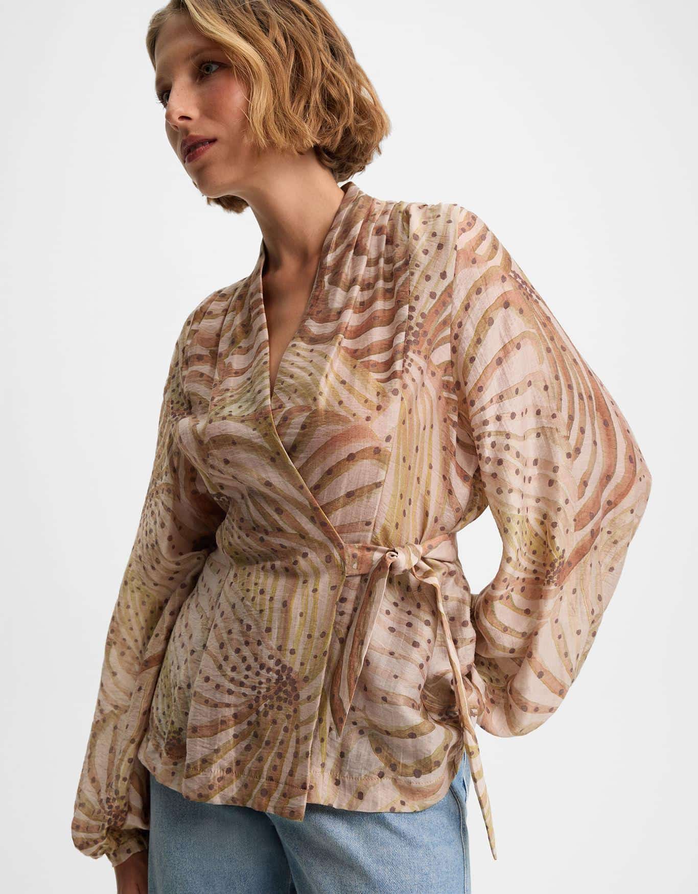 Blusa Gráfico Fluido