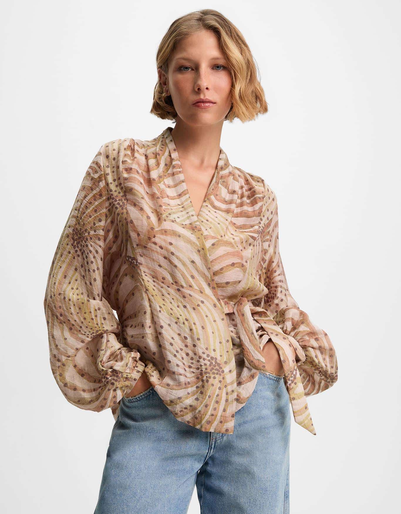 Blusa Gráfico Fluido