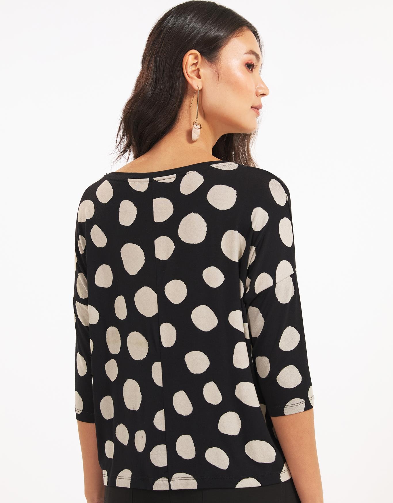 image_e473c906-f6ab-4e3e-a7c4-e1e2d7c1dcd8