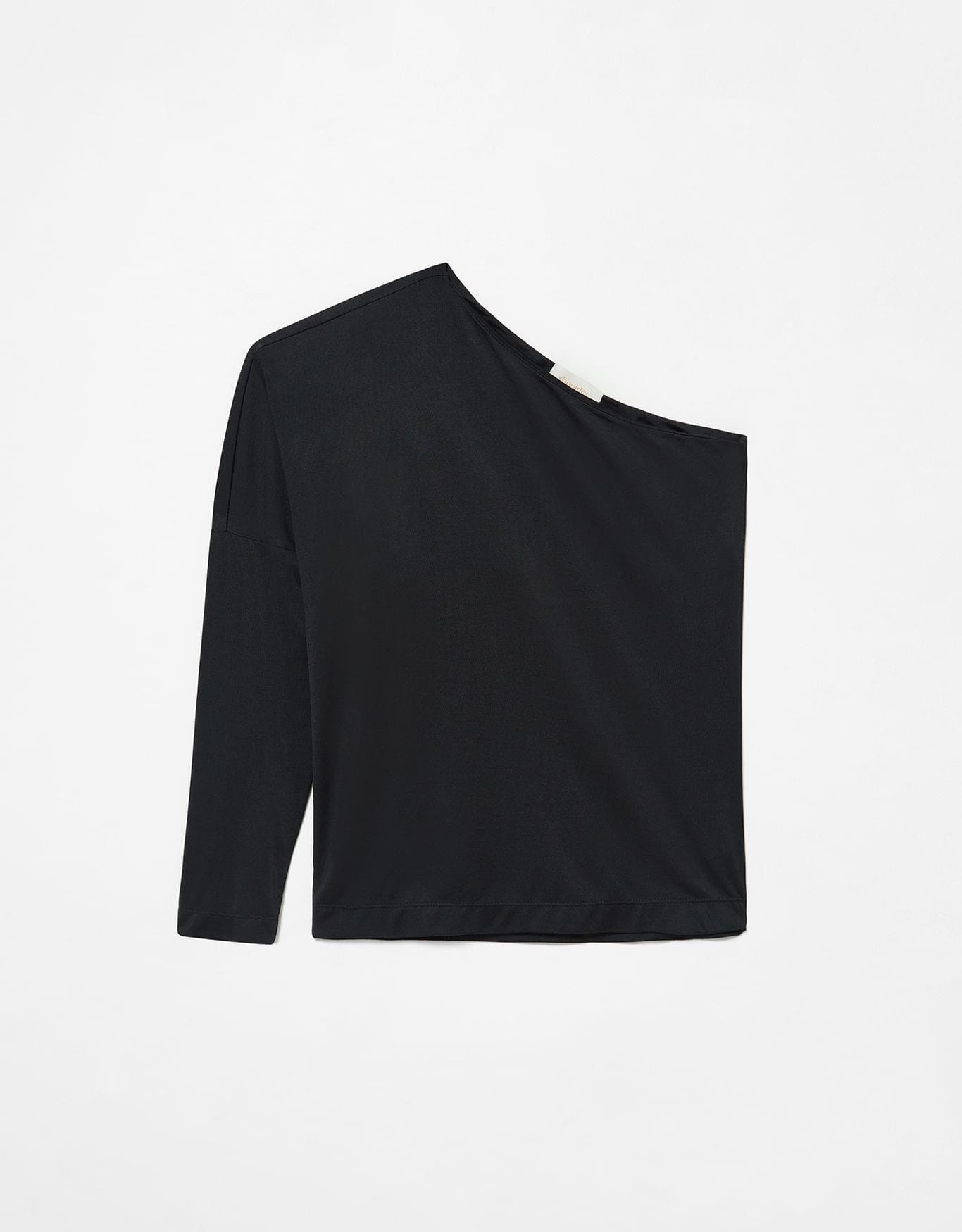 image_d17d54a4-06c2-41be-9d46-393fea8f596f