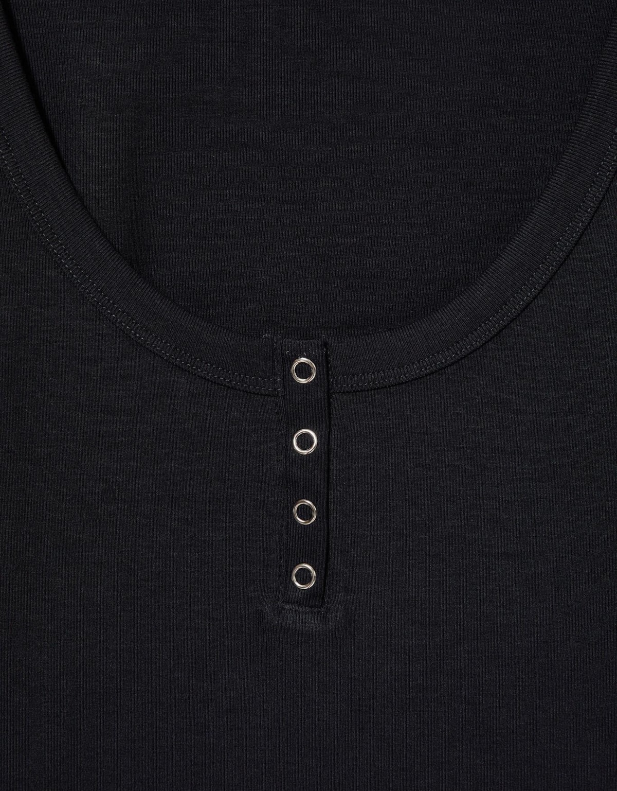 image_4c74b980-49bf-440a-9318-3cea16bc363e