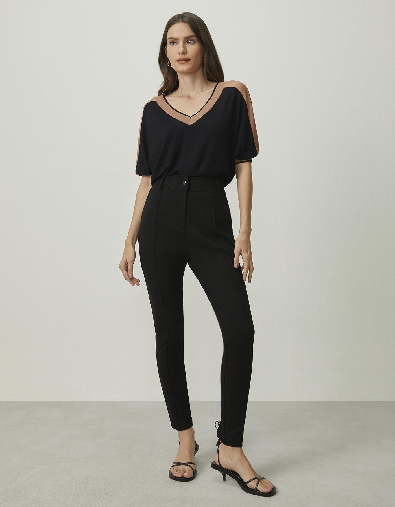 image_fe787f01-b25c-4fa8-a8a7-e1c673dce56e