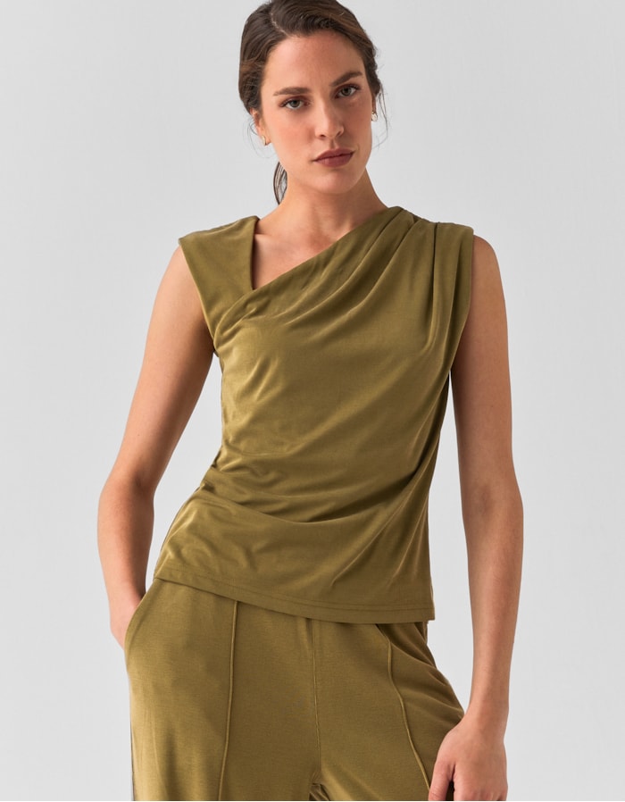 Shoulder — Blusa Malha Decote Assimétrico