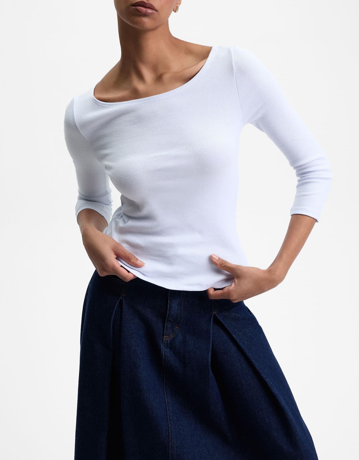 Blusa  Malha Decote Canoa