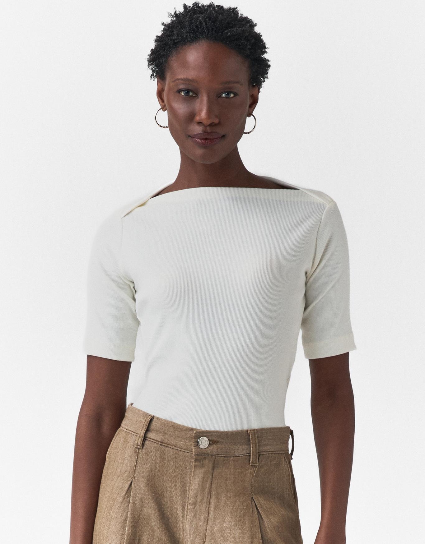 Blusa Malha Decote Canoa