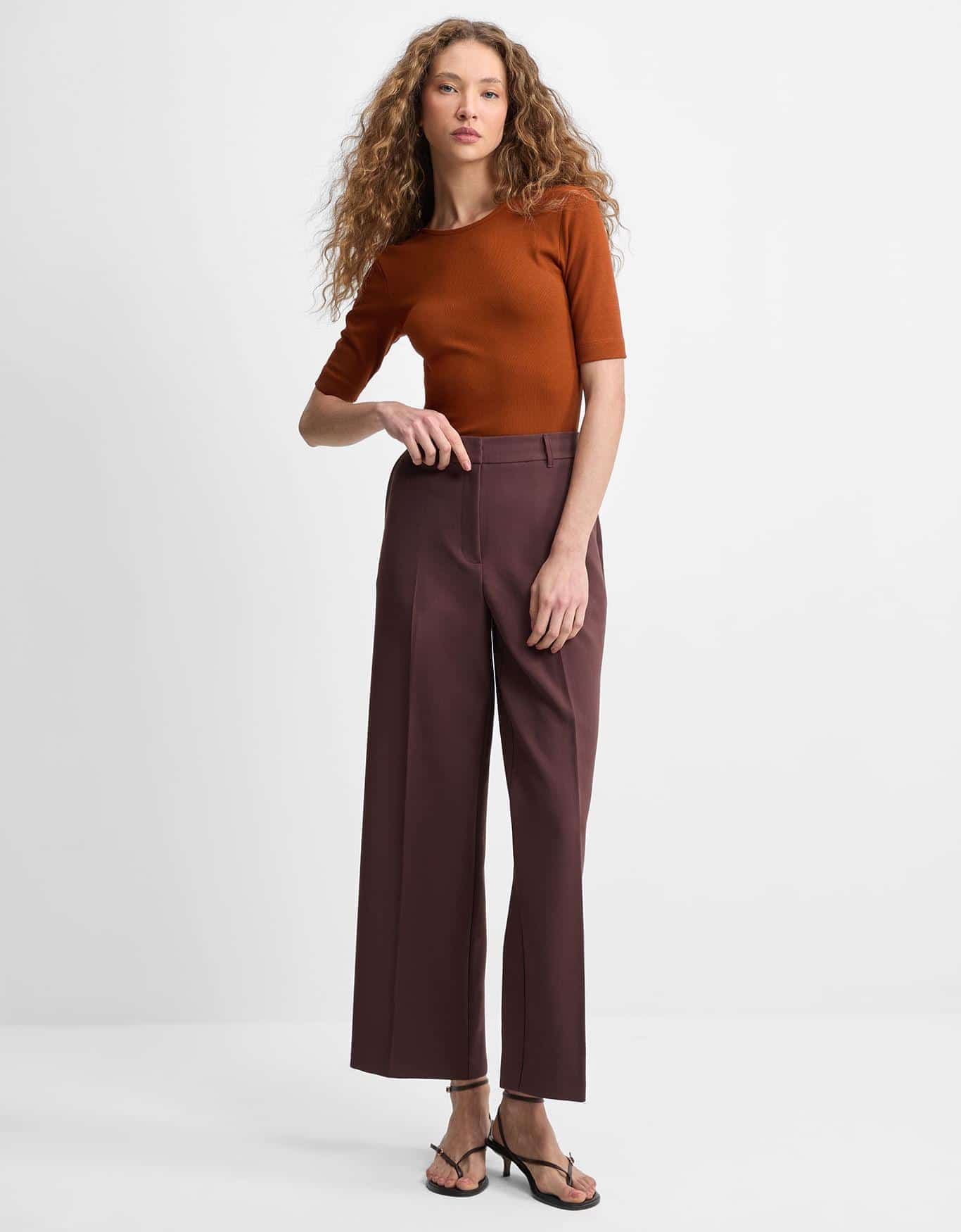 Blusa Malha Decote Costas