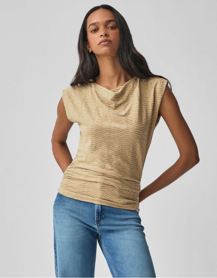Shoulder — Blusa Malha Decote Degage Texturizada