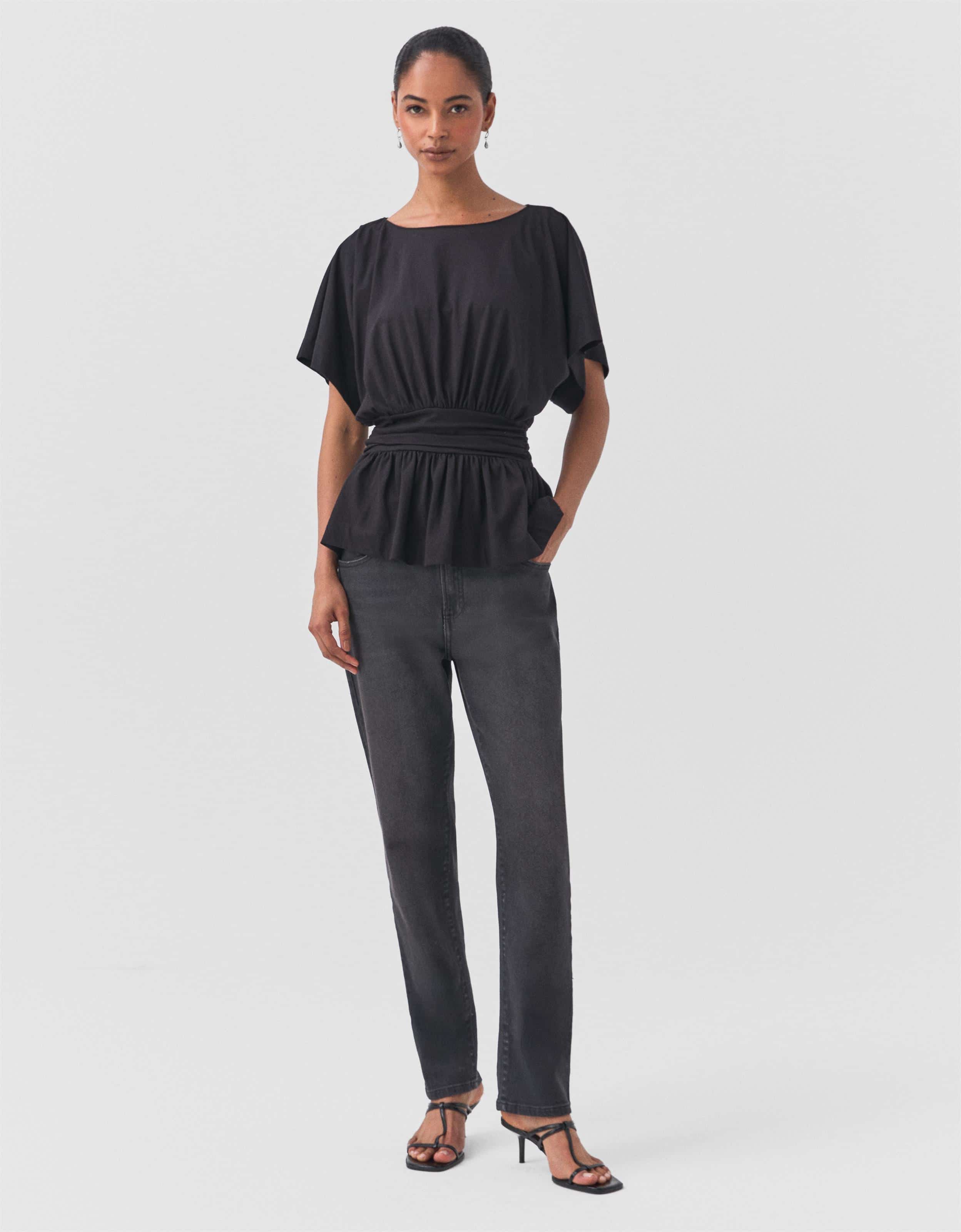 Blusa Malha Detalhe Cintura