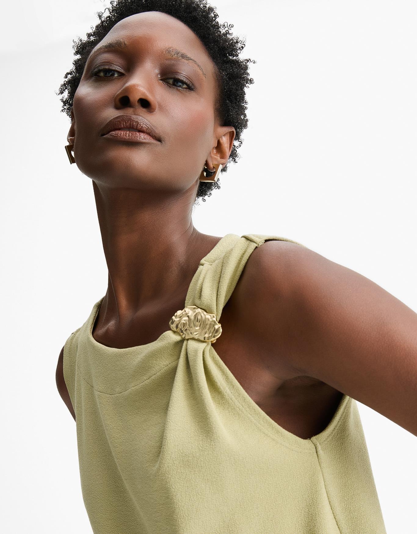 image_12bbec10-22db-4dd5-aeeb-6dbc5de861c0