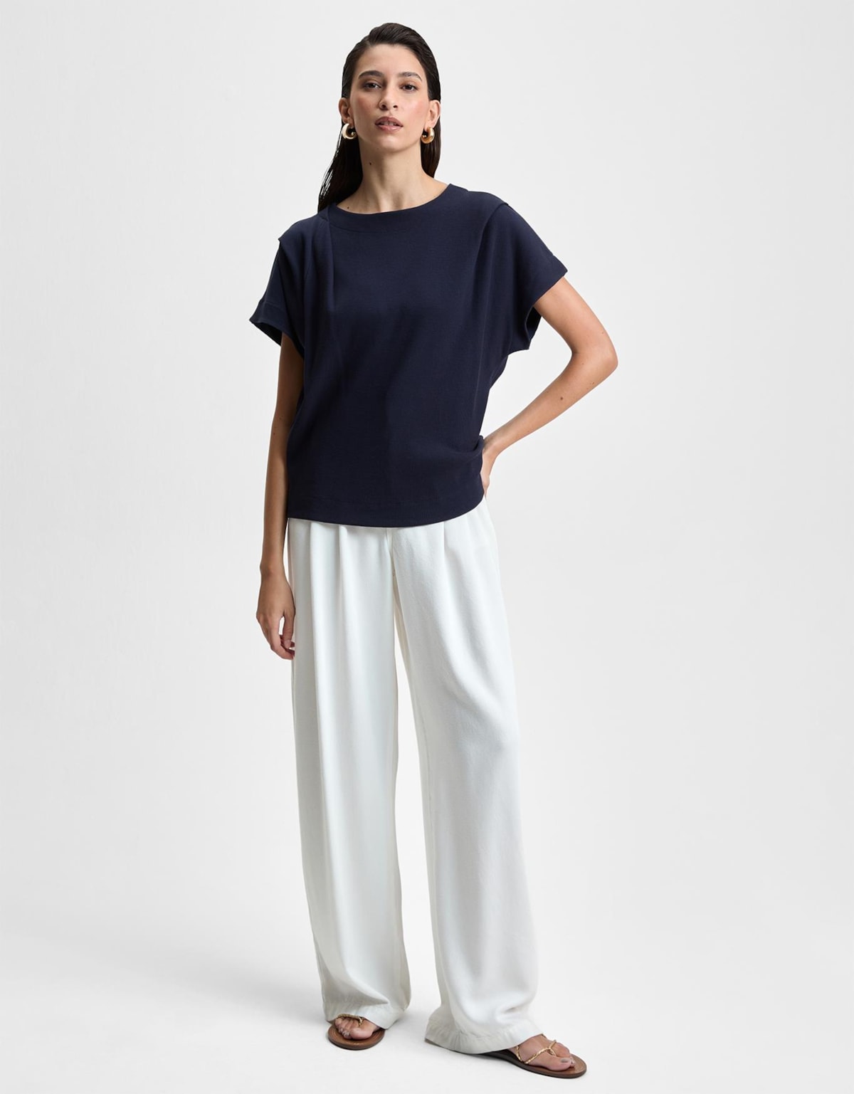 image_b999cef3-5785-4f51-bb27-d62efa397d30