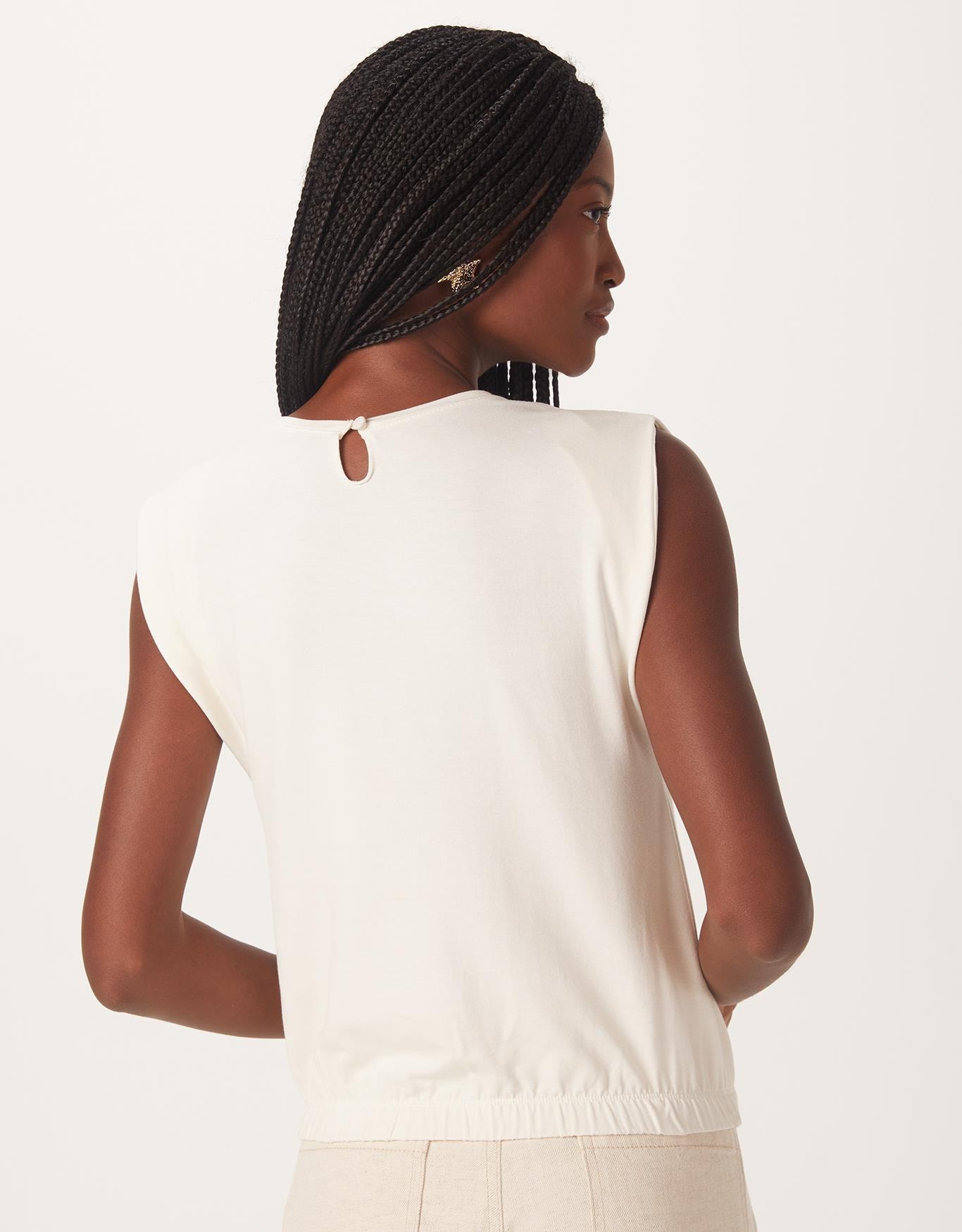 image_f8322bfa-2d3b-490b-9a45-1d3c37bf4e4b