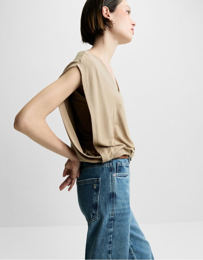 Shoulder — Blusa Malha Franzido Barra