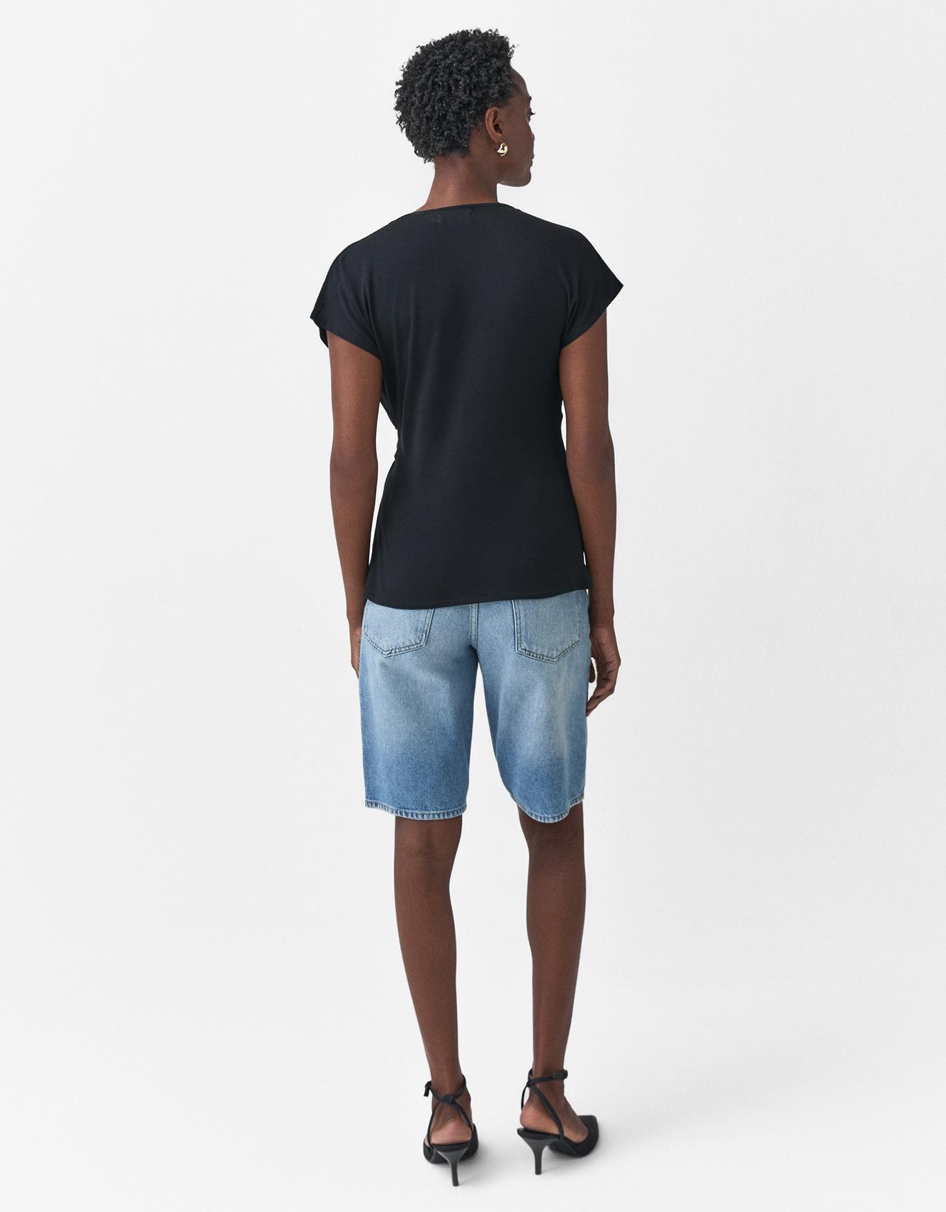 image_a4b2ede3-cd82-41c1-aa0e-1f027f0af4a7