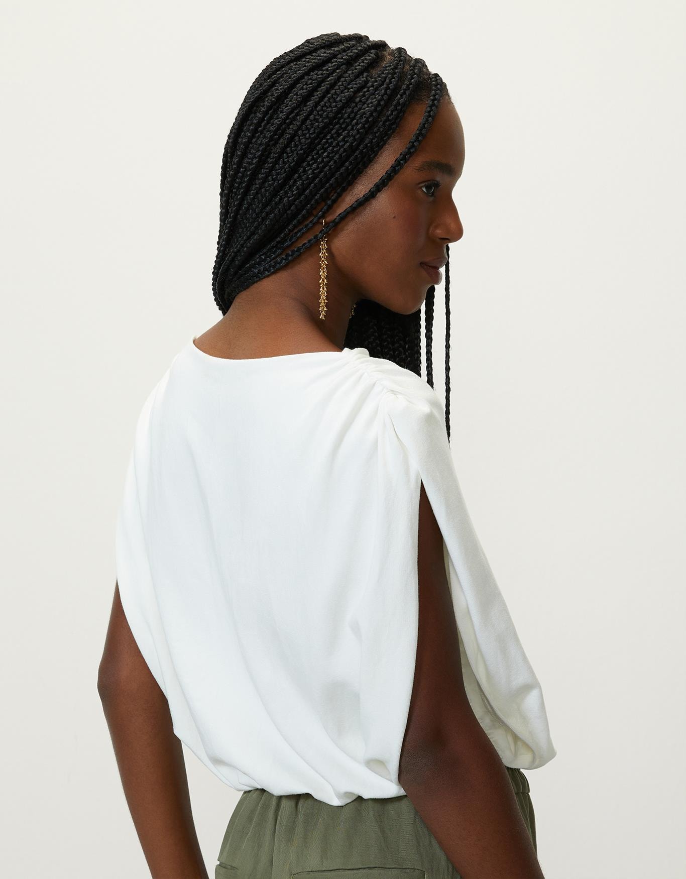 image_caf81e1f-3a67-446a-9740-06d1156d120b