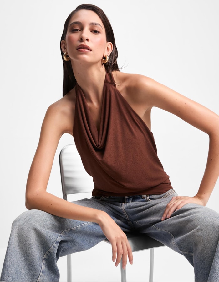 Shoulder — Blusa Malha Frente Unica