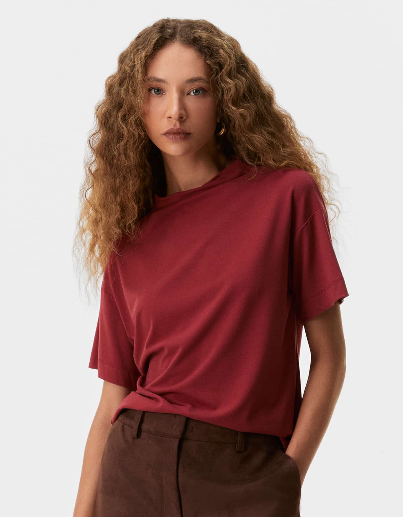 Blusa Malha Gola Alta