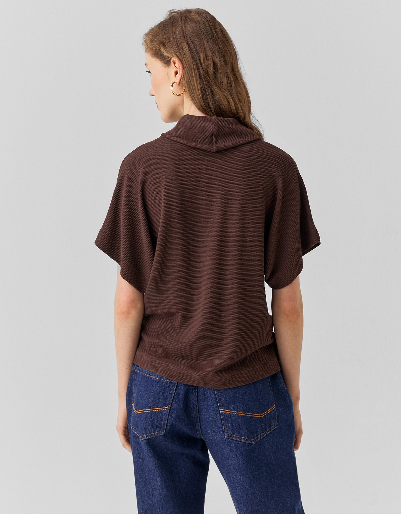 image_83330ead-eab0-4852-9453-6ae7d72d5f9d