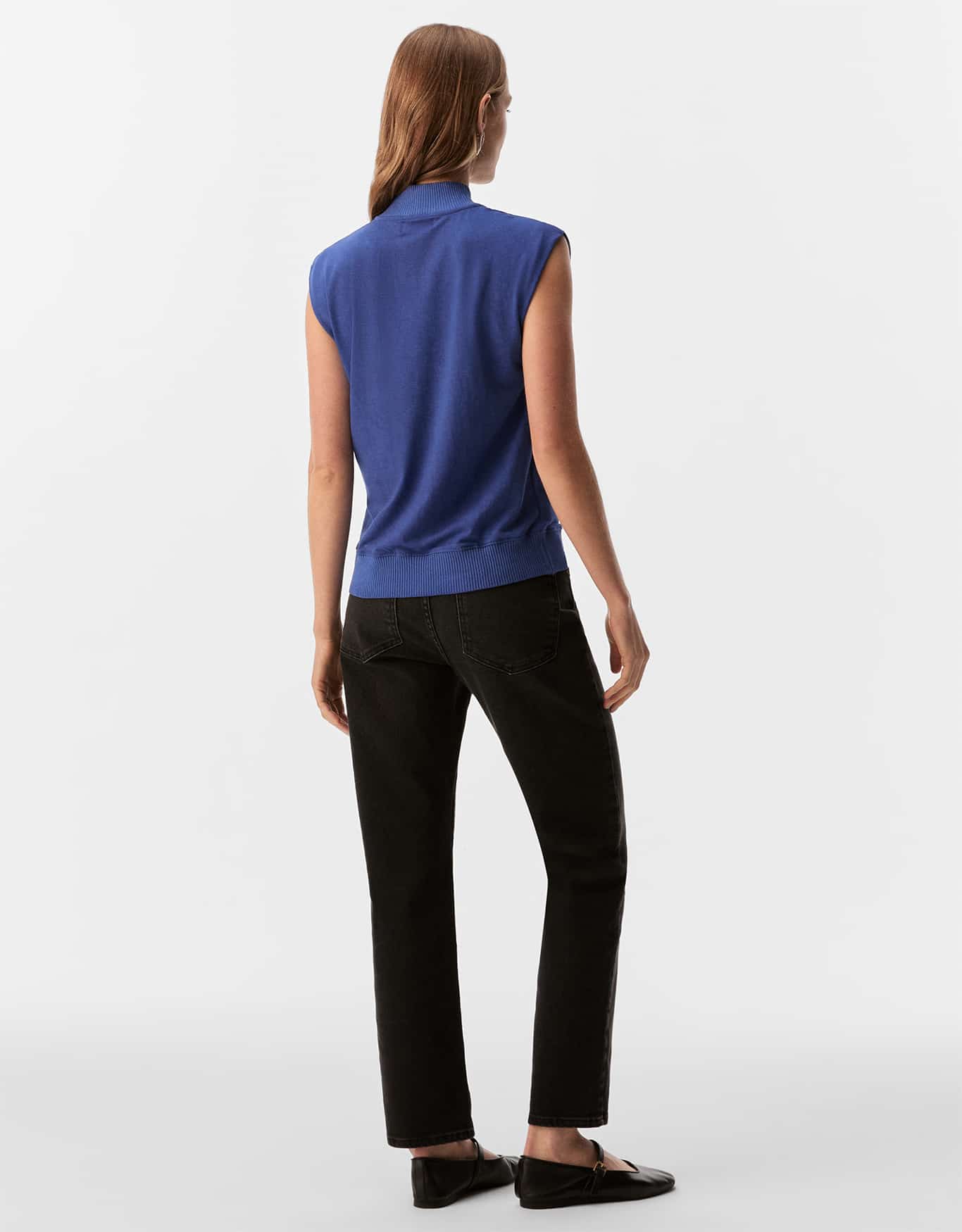 Blusa Malha Gola Retilínea