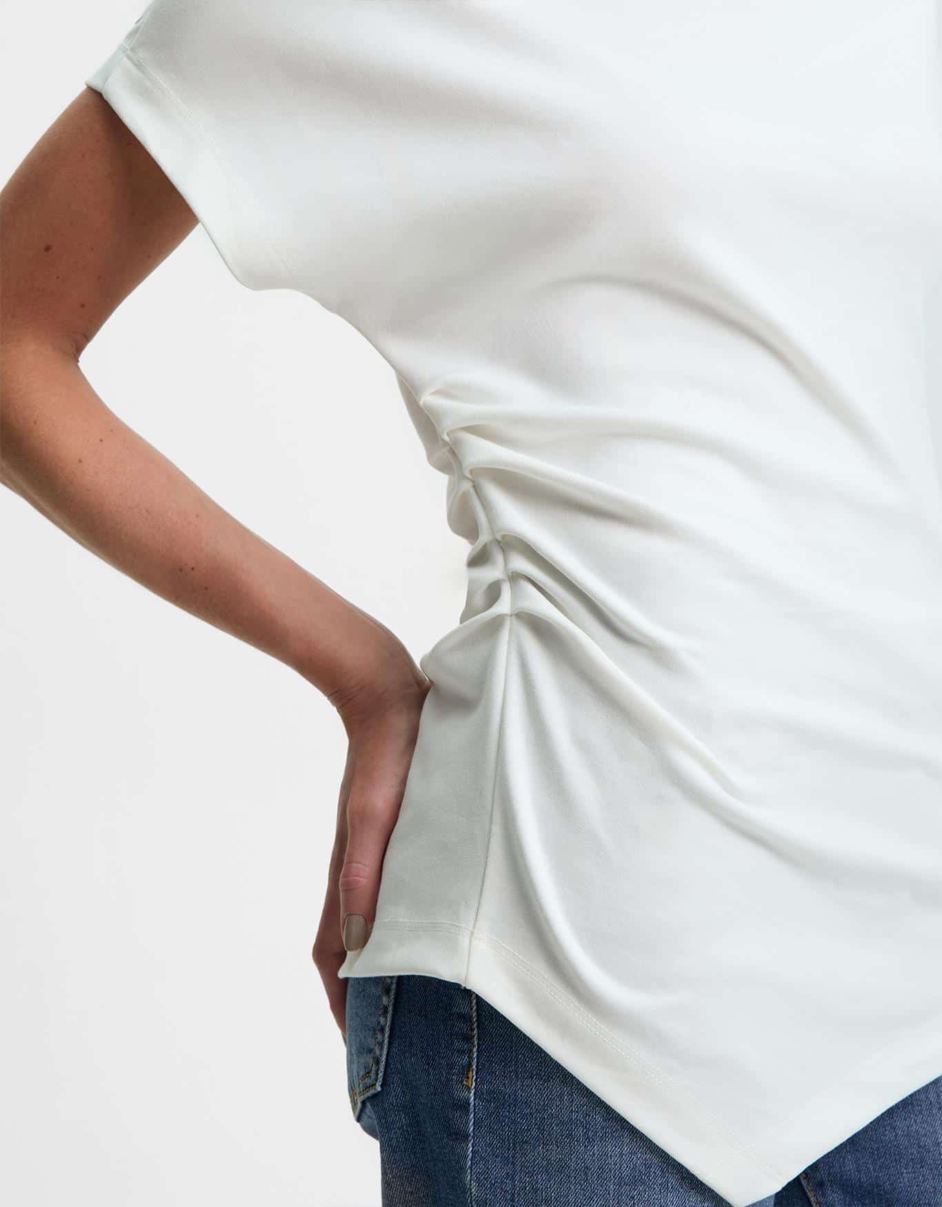 Blusa Malha Pregas Assimétrica