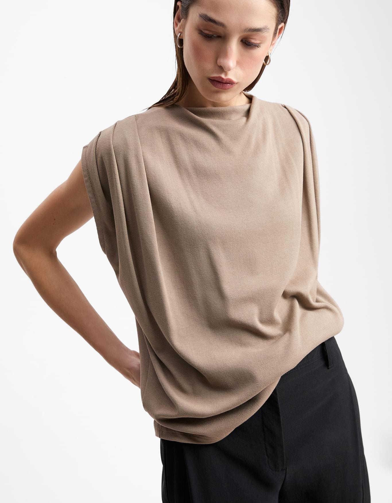 Blusa Malha Pregas Ombro