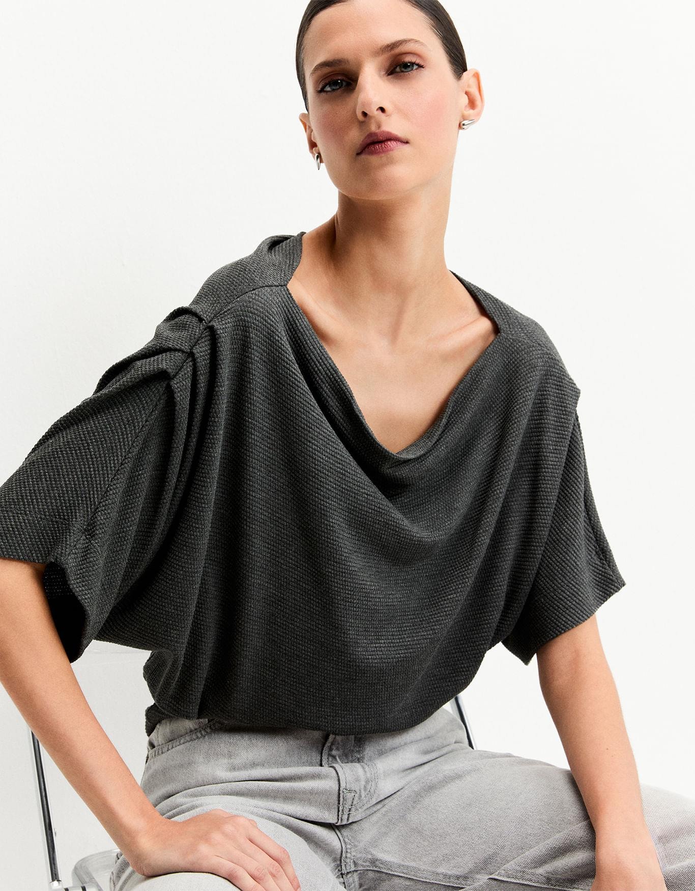 Blusa Malha Pregas Ombro