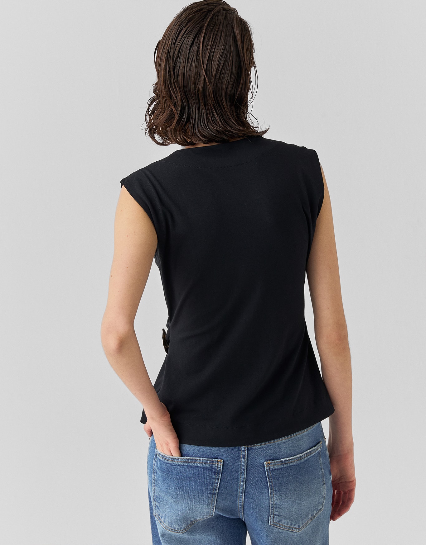 image_cbd5c47d-7066-4c77-a202-83c9f4117fb6