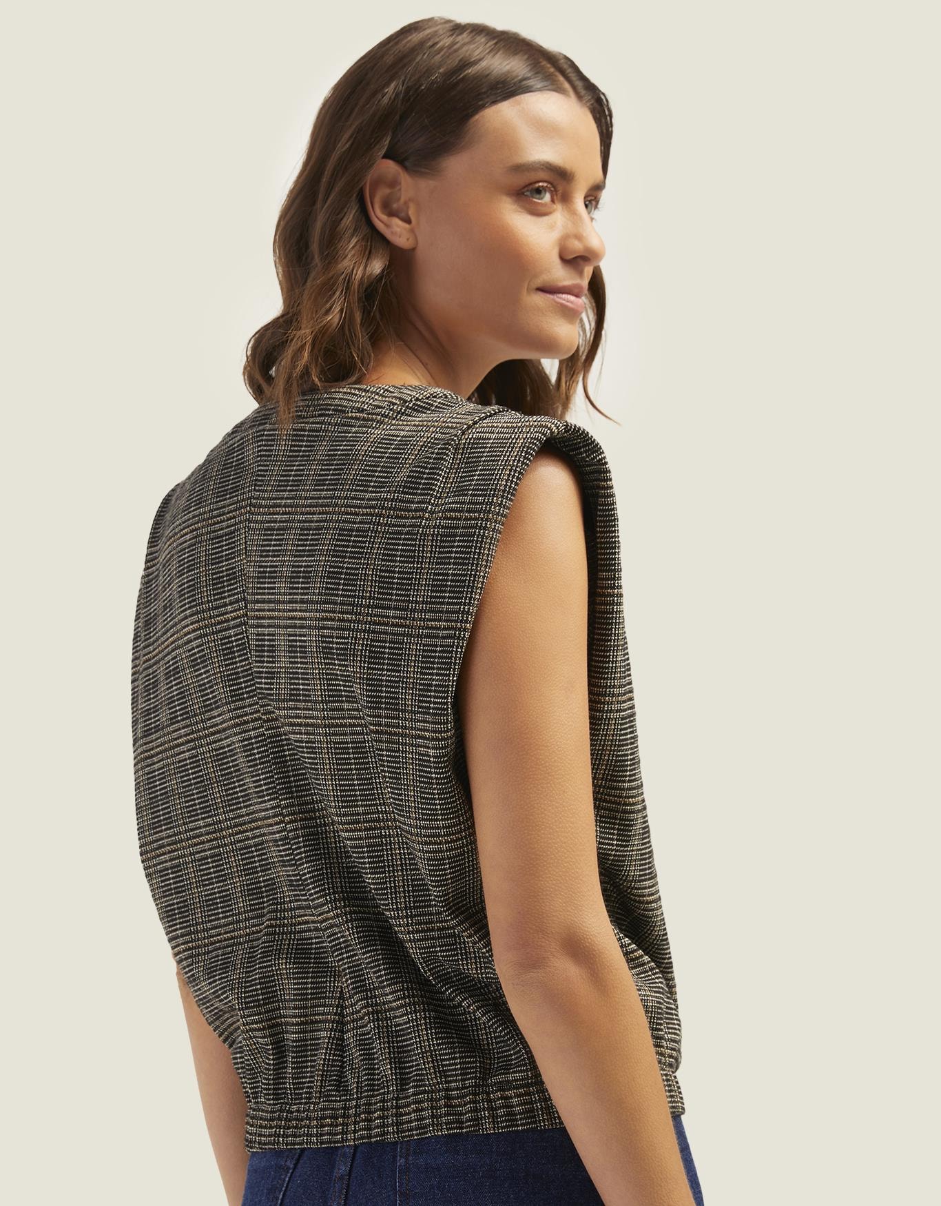 image_d79f64c0-d501-40e3-a1d5-88027a19879d