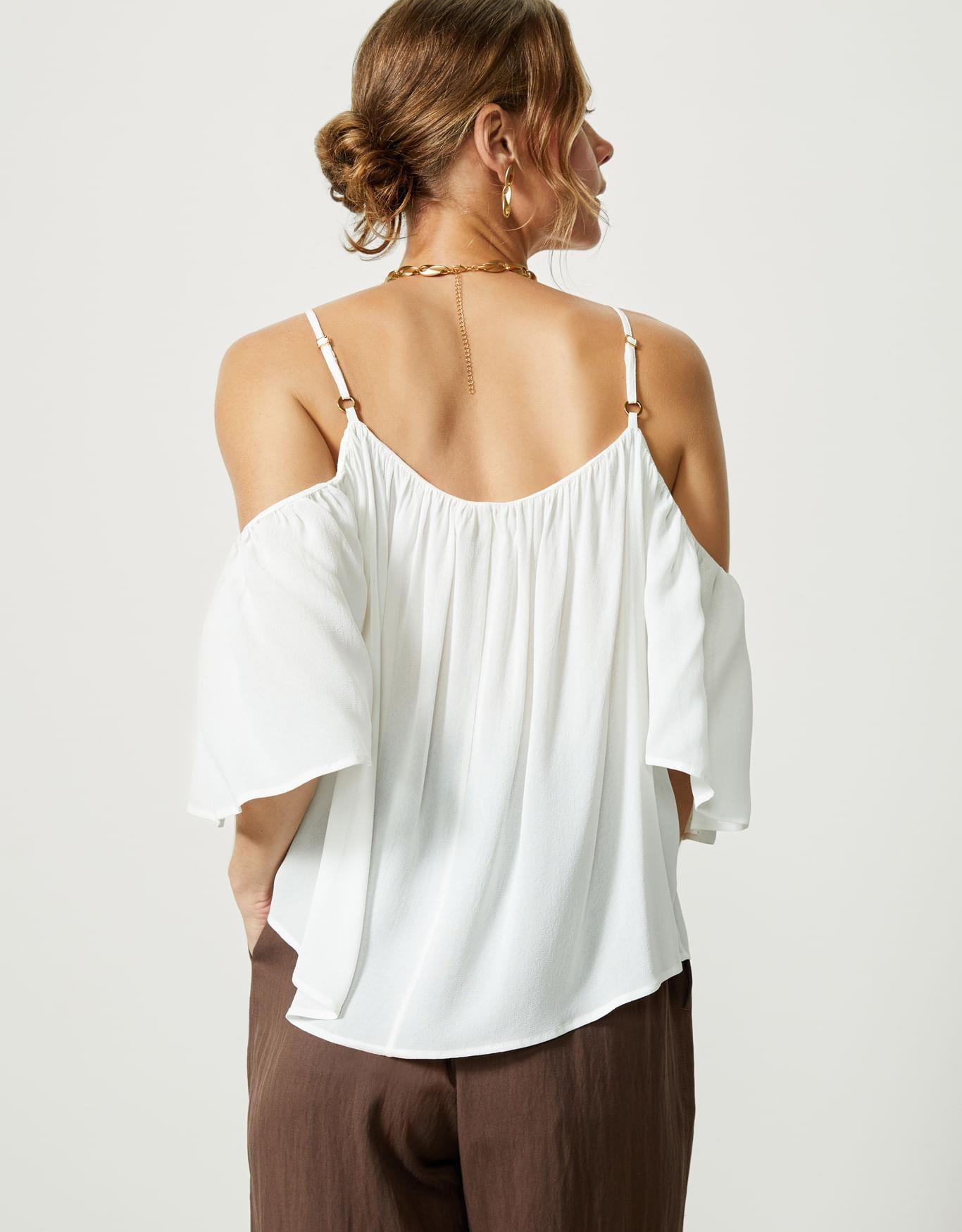 image_6f780aef-acc2-4540-8cd1-764ef6249223