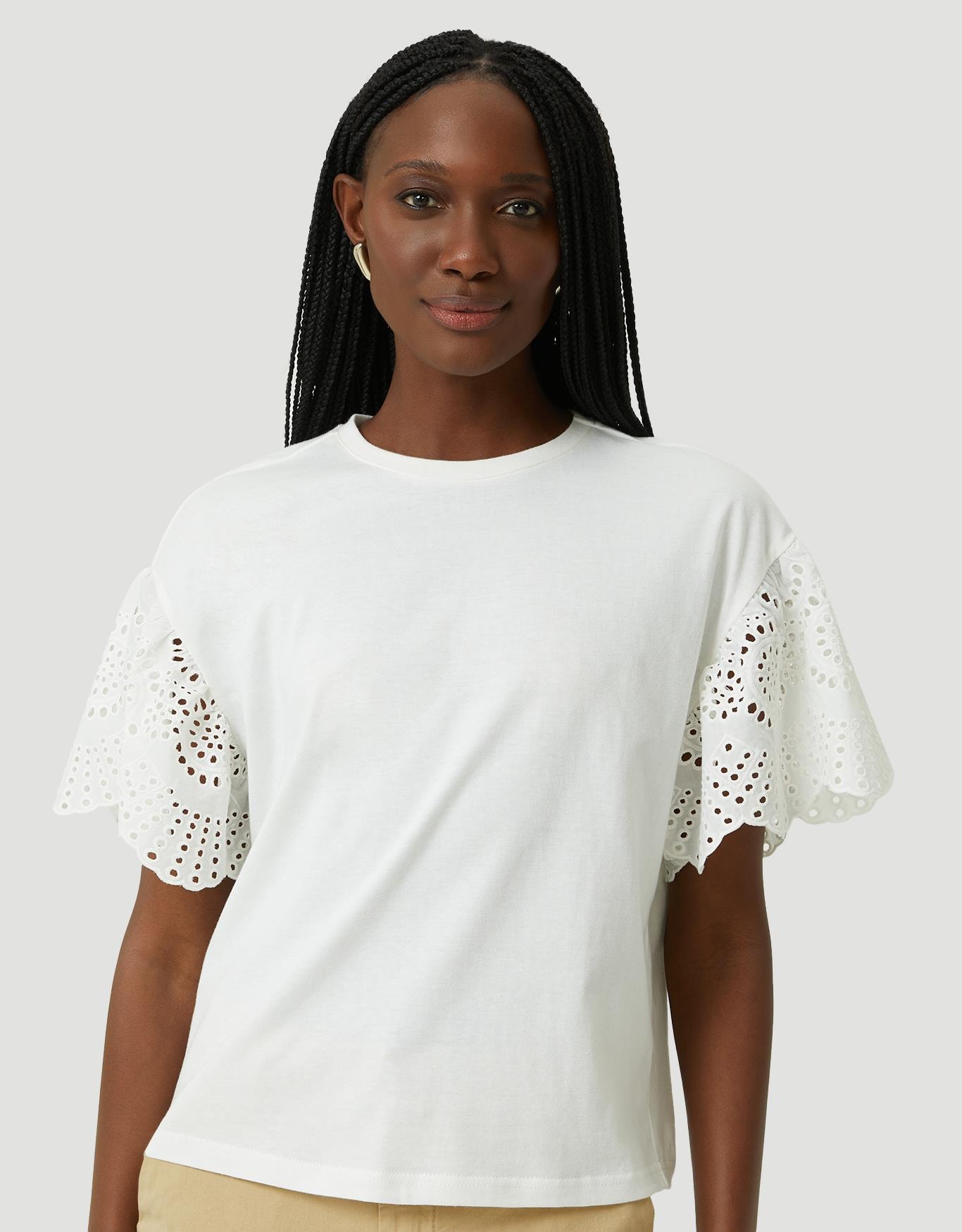 image_4c641b5a-541d-4ba3-9960-198d020bff99