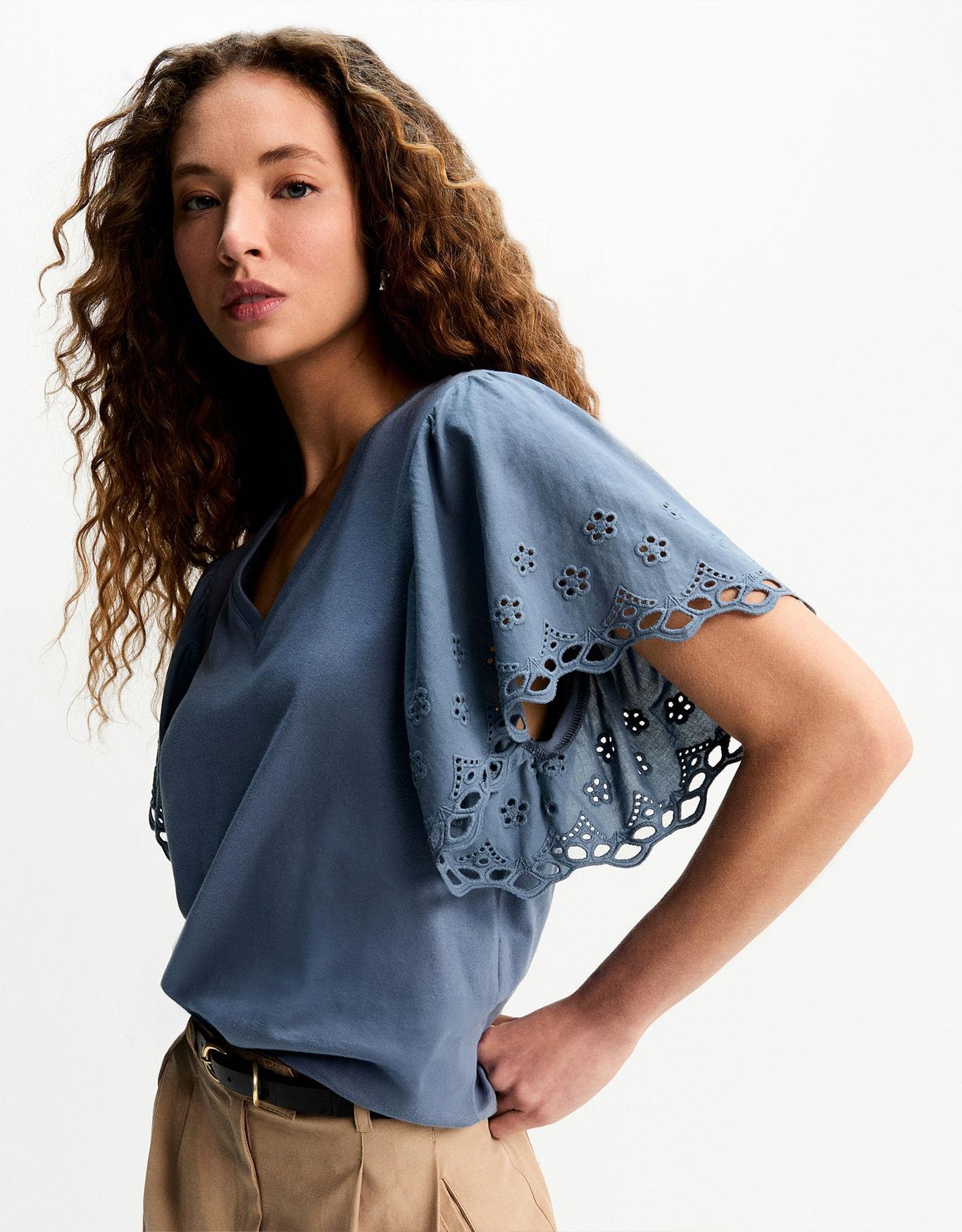 image_bef6c811-f07a-4cbe-adf1-76af752bfe4f