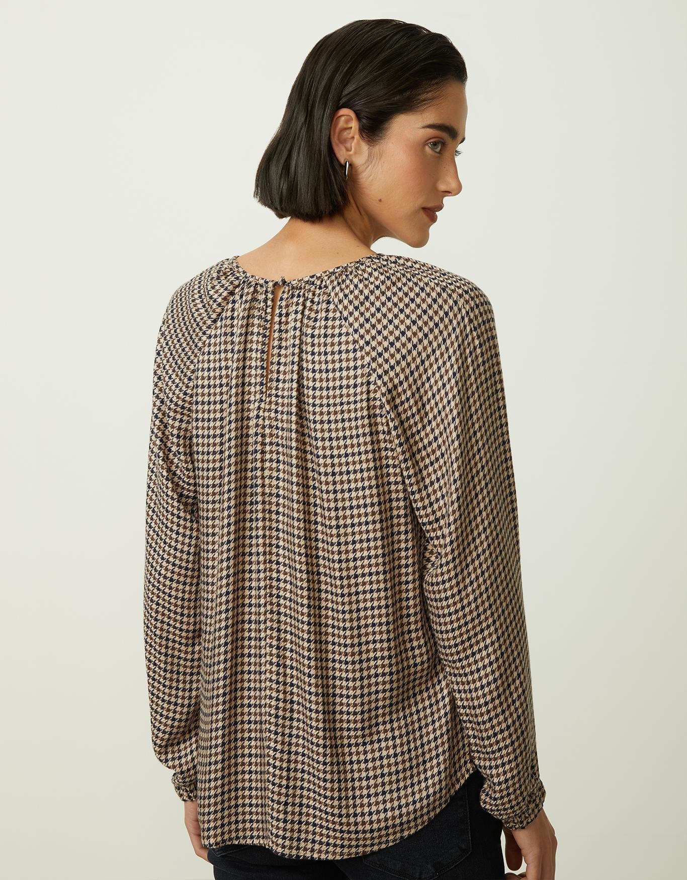 image_3d584a2c-8415-42c5-bd39-54b0201b20da