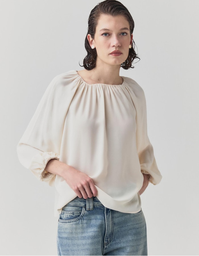 Shoulder — Blusa Manga Longa Franzidos
