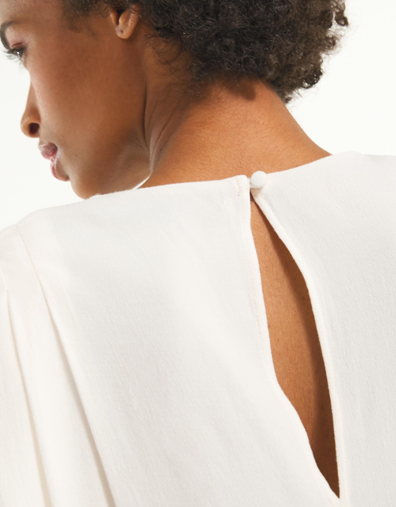 image_db856675-fcce-45e4-a202-4e15d9114e36